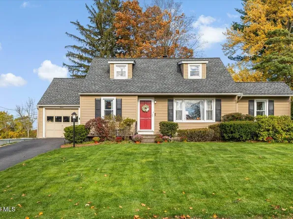 11 Gail Lane, Latham, NY 12110