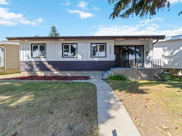 6808 95th Ave NW, Edmonton, AB T6B 1A8