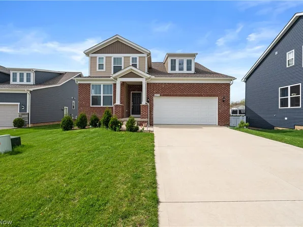 2957 Darlene Ct, Twinsburg, OH 44087