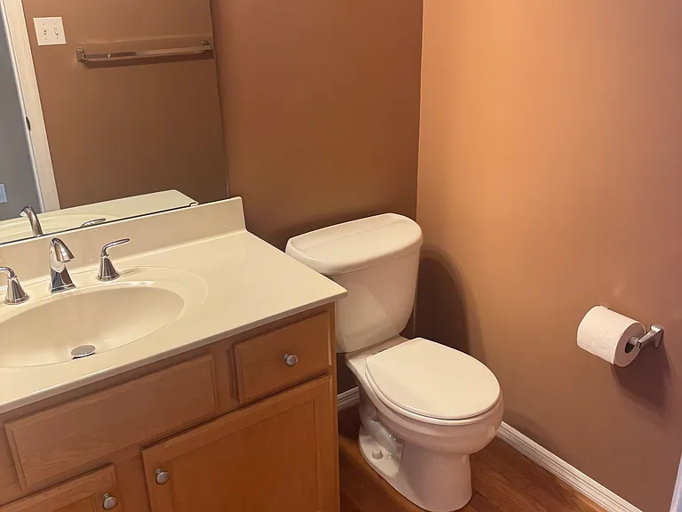 1494 Wethersfield Dr — Photo 5