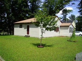 4 Dulcies Point Rd, Kingston, NH 03848