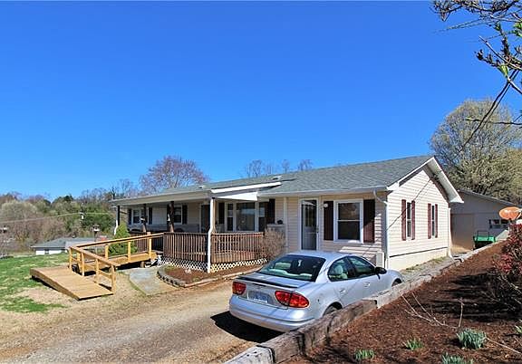 3rd image of 2215 Bill Coffey Pl SW