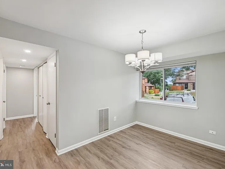 3437 Summit Ct NE #3437 — Photo 8