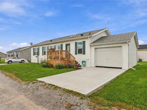17 Bent Willow Ct, Nanticoke, ON N0A 1L0