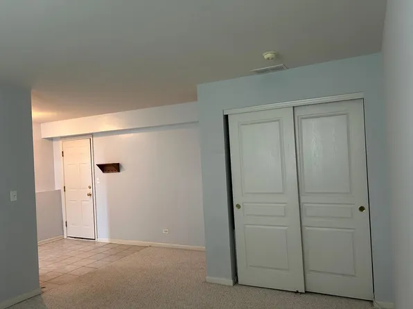 506 Conservatory Ln, Aurora, IL 60502