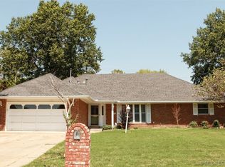 6733 E 66th St, Tulsa, OK 74133