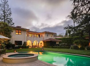 914 N Roxbury Dr, Beverly Hills, CA 90210