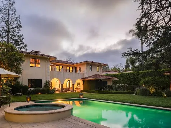914 N Roxbury Dr, Beverly Hills, CA 90210