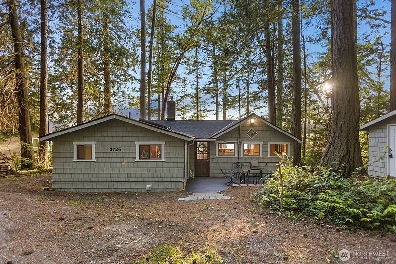 2nd image of 2726 Sea Garden Lane
