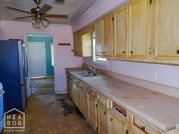 5th image of 5011 W County Rd #490