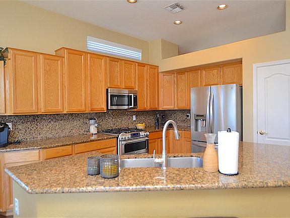 4th image of 3781 S Barberry Pl
