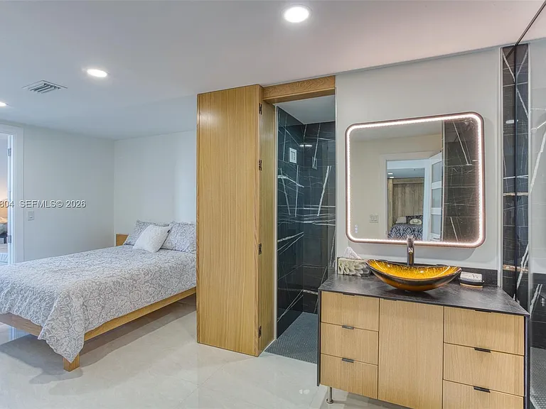 1500 S Ocean Dr #PHE — Photo 19
