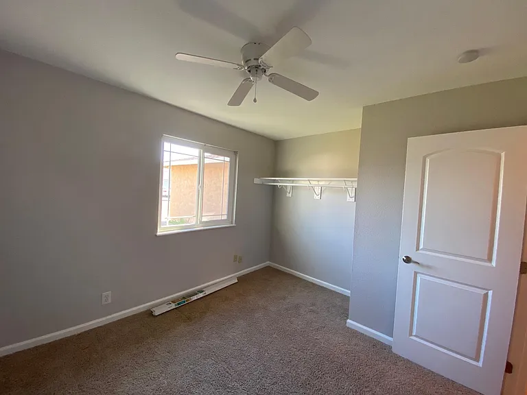 124 Danvers Ct — Photo 14