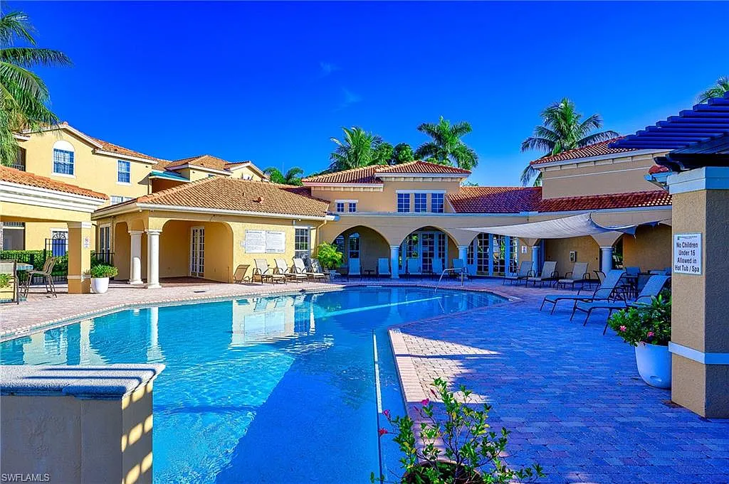 2 bed, 2.0 bath, 1051 sqft, $2,000 — Photo 3