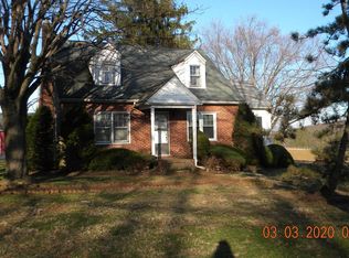 921 Leisters Church Rd, Westminster, MD 21157