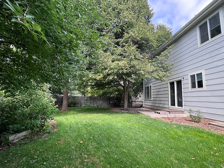 1807 Antero Ct — Photo 11