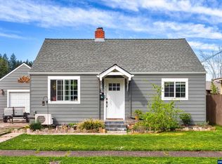 1028 4th Ave, Sweet Home, OR 97386