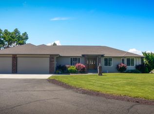 663 Old Naches Hwy, Yakima, WA 98908