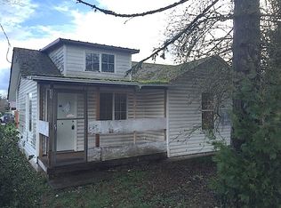 325 S 38th St, Springfield, OR 97478