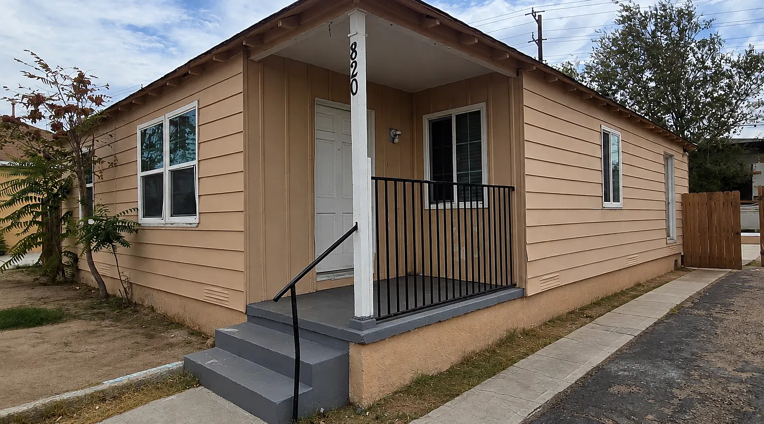 4 bed, 1161 sqft, $1,850 — Photo 1