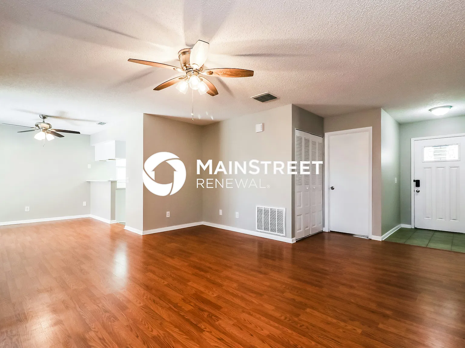 313 Regal Park Dr — Photo 3