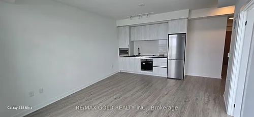 2495 Eglinton Ave W #1613 Photo 1