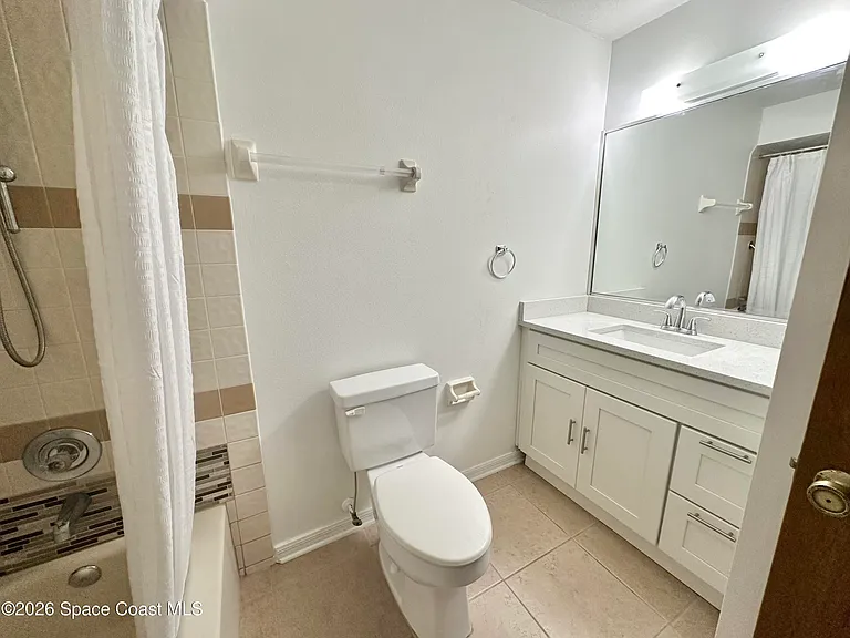 522 Karney Ave NE — Photo 10