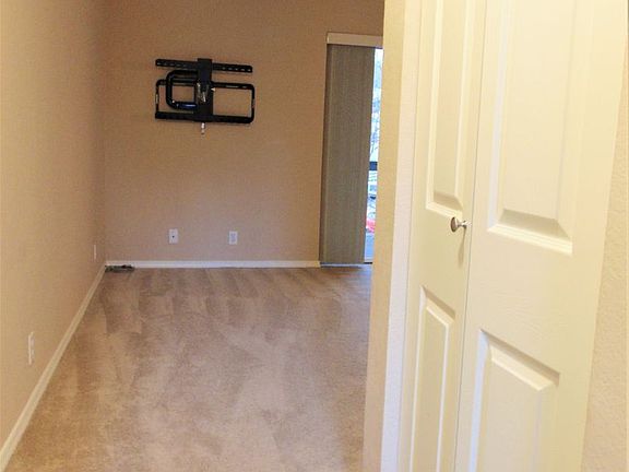 2nd image of 2721 NE 195th St APT 4