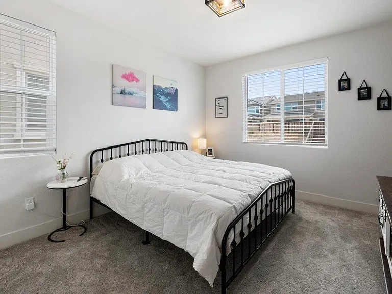 6779 Celadon Ln — Photo 13