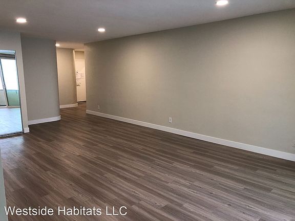 5th image of 1371 S Beverly Glen Blvd APT 202