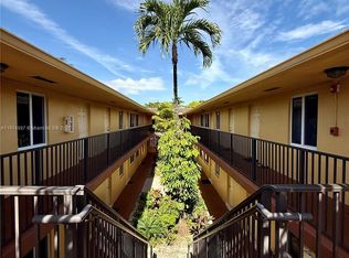 1733 Mayo St APT 9, Hollywood, FL 33020