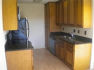 2nd image of 900 Cambridge Dr Unit 110