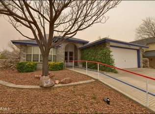 1348 Black Ridge Dr, El Paso, TX 79912