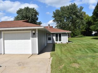 443 Bonnie Rd #A, Cottage Grove, WI 53527