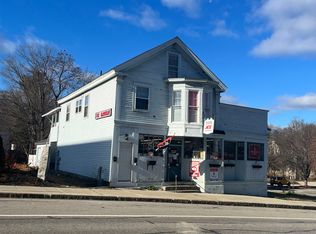 325 Village St, Concord, NH 03303