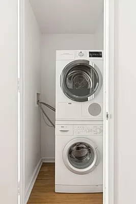 Rented by Compass | media 43