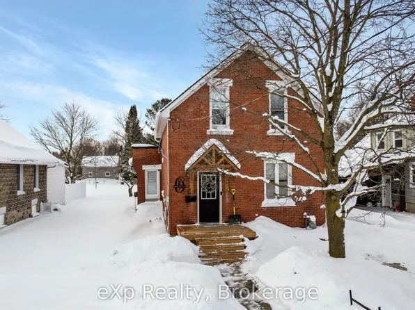 588 12th Ave, Hanover, ON N4N 2V6