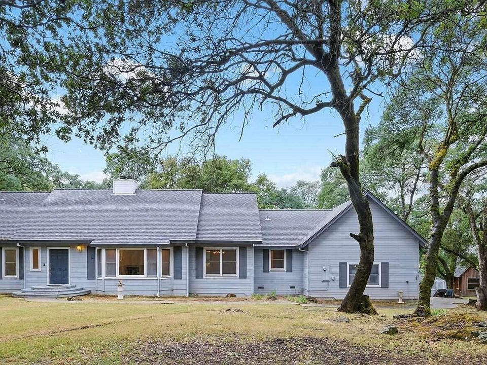 1st image of 2823 Campbell Dr