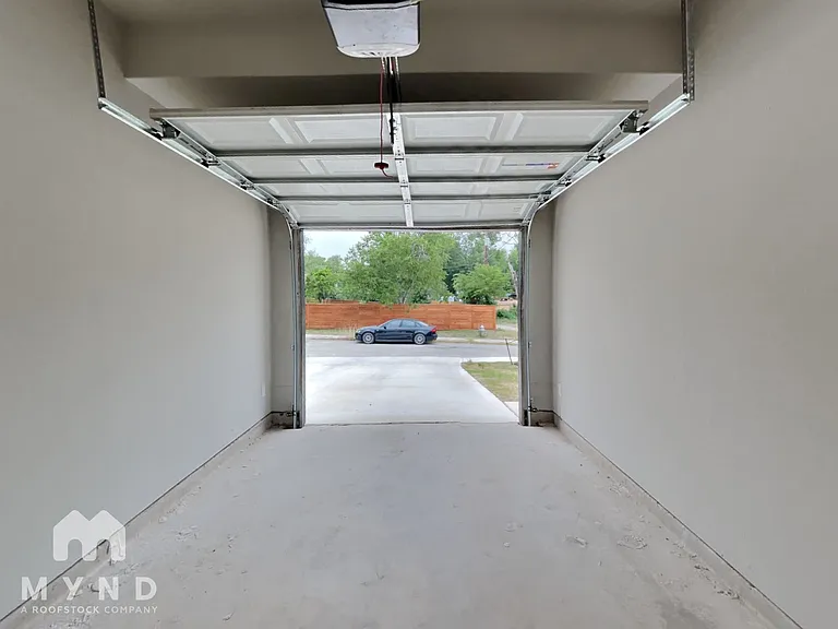 1234 Shadwell Dr #101 — Photo 16
