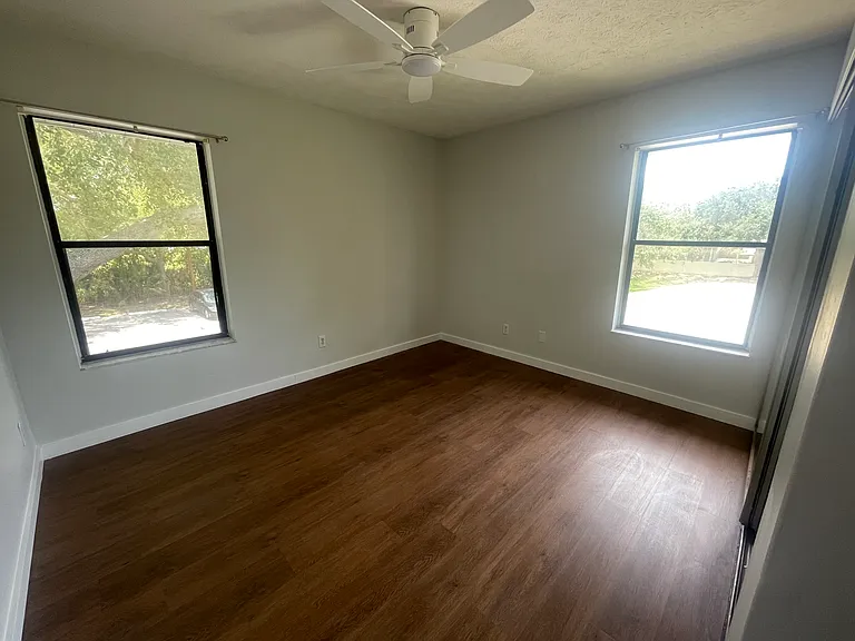6535 SE Federal Hwy #201 — Photo 12