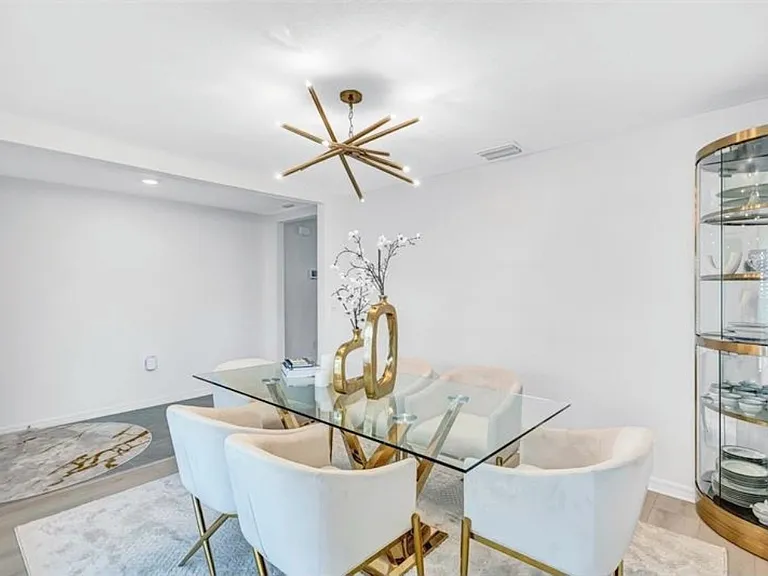 7601 Rosewood Garden Loop — Photo 2