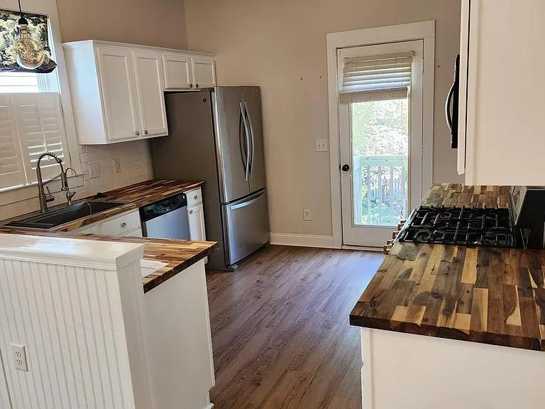 2161 Dunn Rd — Photo 5