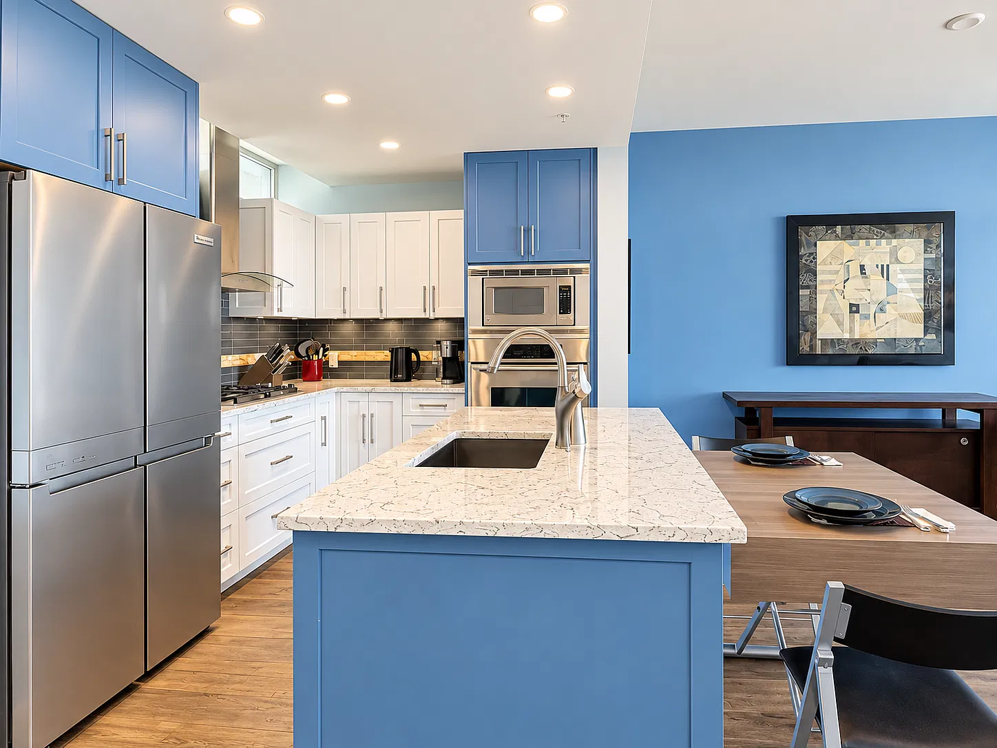 2 bed, 1100 sqft, $4,500 — Photo 3