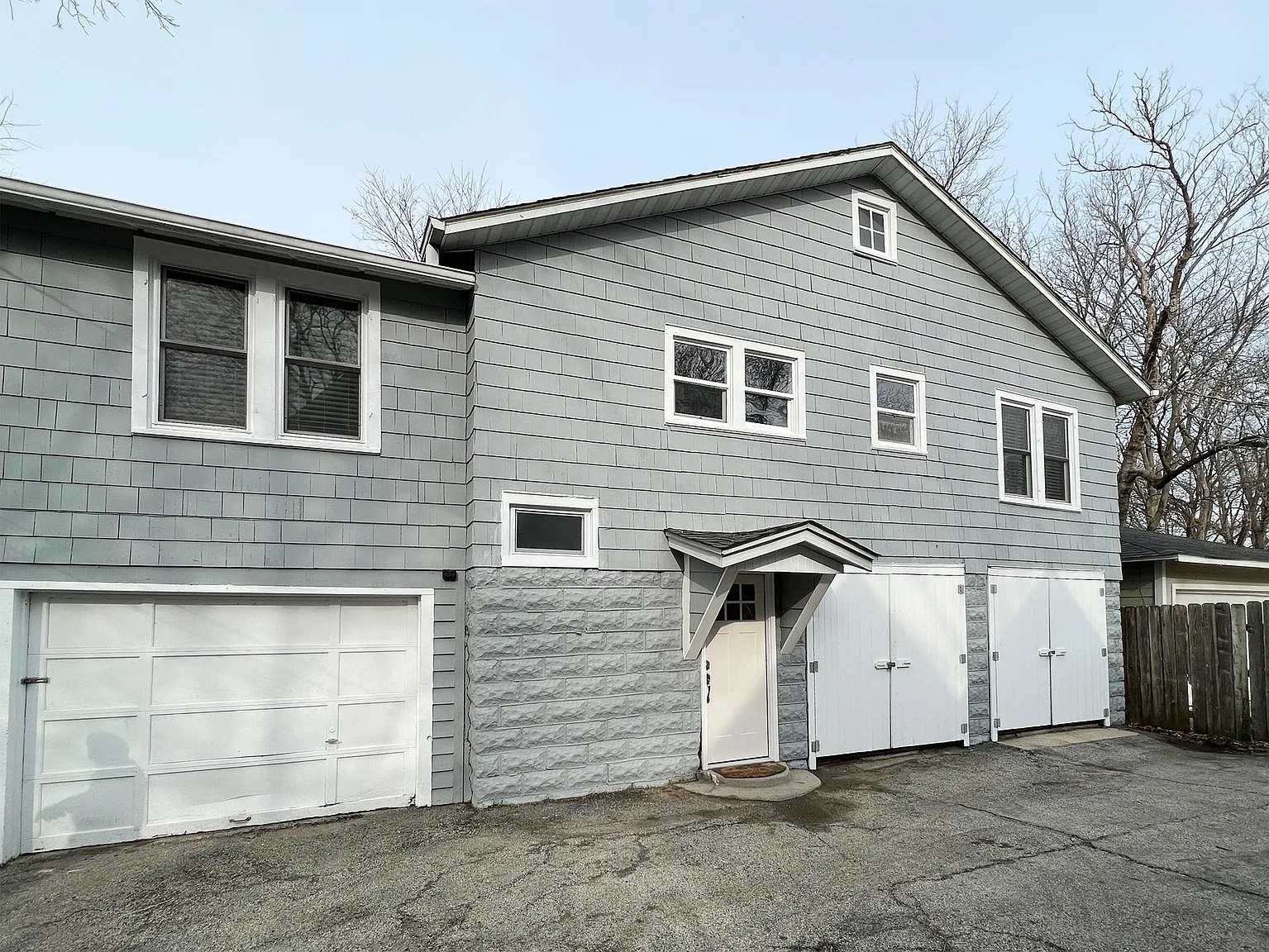 30 Crissey Ave photo 1