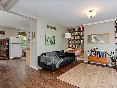 2207 Blendon Pl — Photo 5
