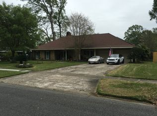 735 Woodhaven Dr, Baton Rouge, LA 70815
