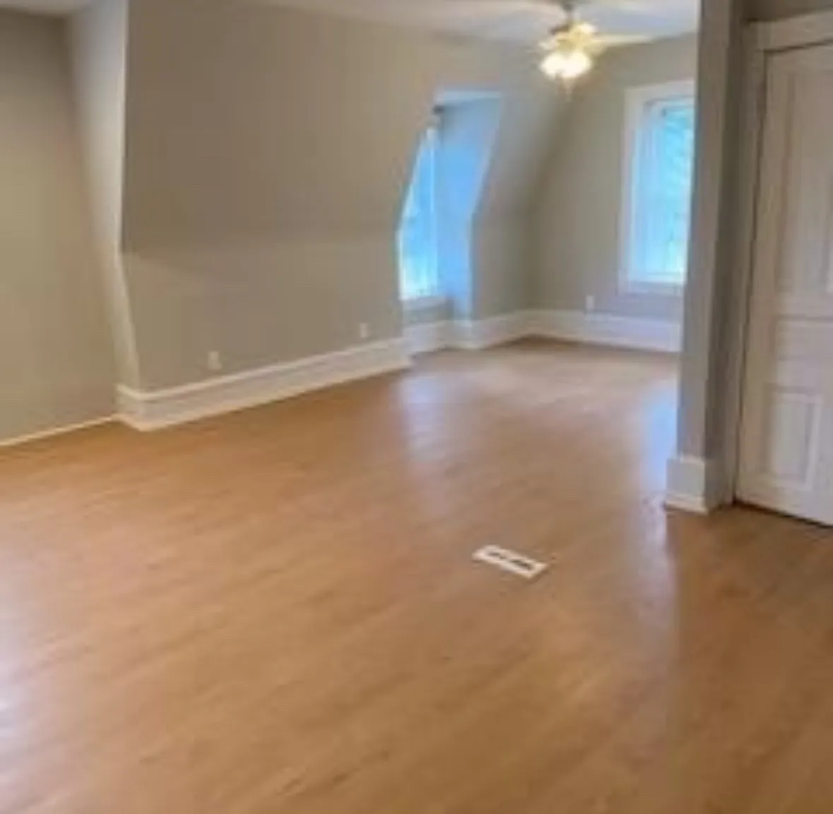 5314 Wayne Ave — Photo 3