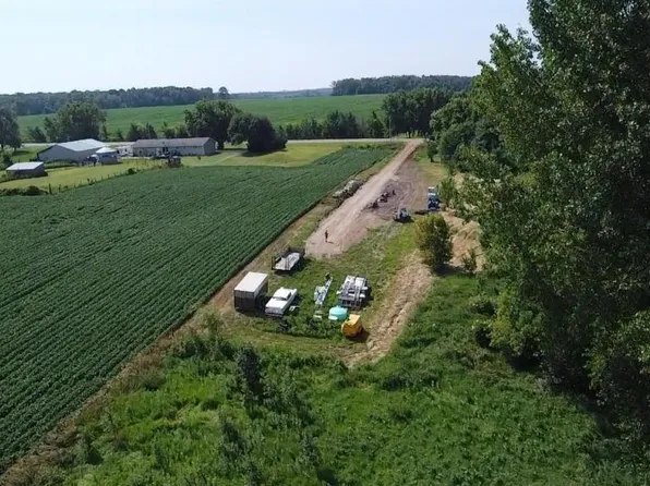 17976 320th St, New Prague, MN 56071