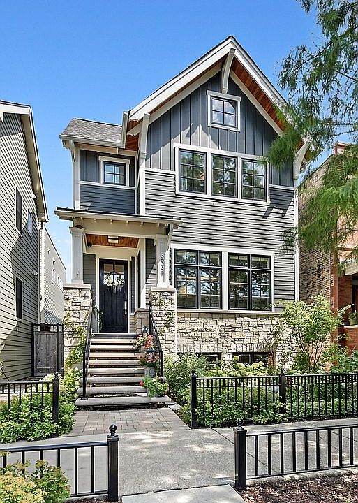 1st image of 3931 N Claremont Ave
