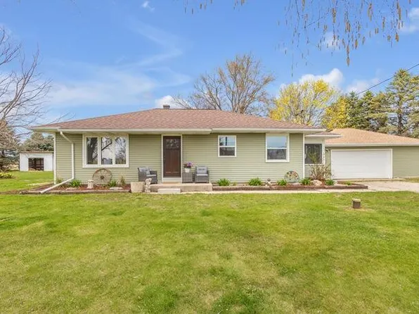 W5240 Clearview ROAD, Waldo, WI 53093
